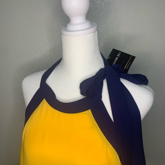 Plus size 2X side neck tie, muscle look; yellow and navy blue, Forever 21. NWT - Picture 2 of 8